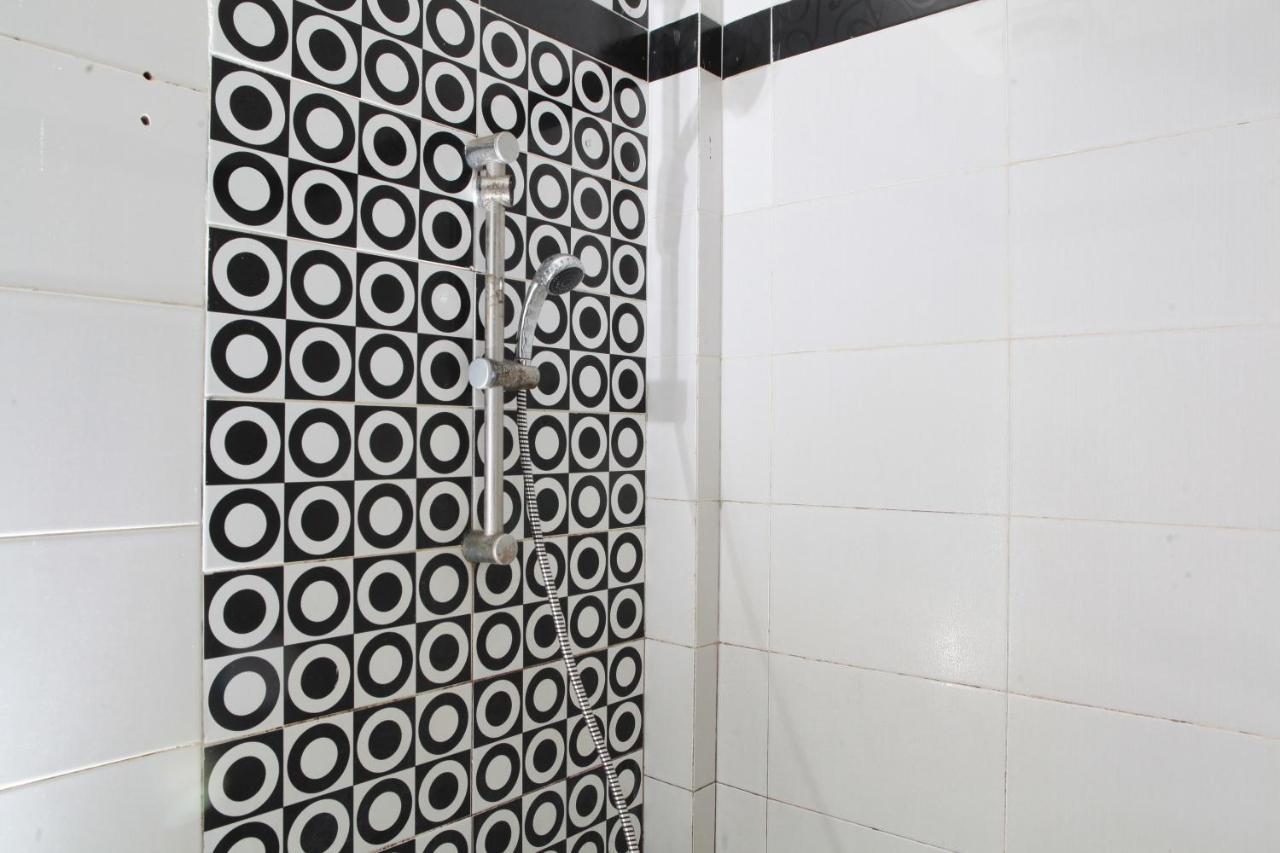Reddoorz Near Maranatha University 3 Bandung Bagian luar foto