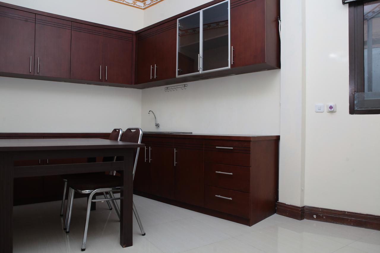 Reddoorz Near Maranatha University 3 Bandung Bagian luar foto