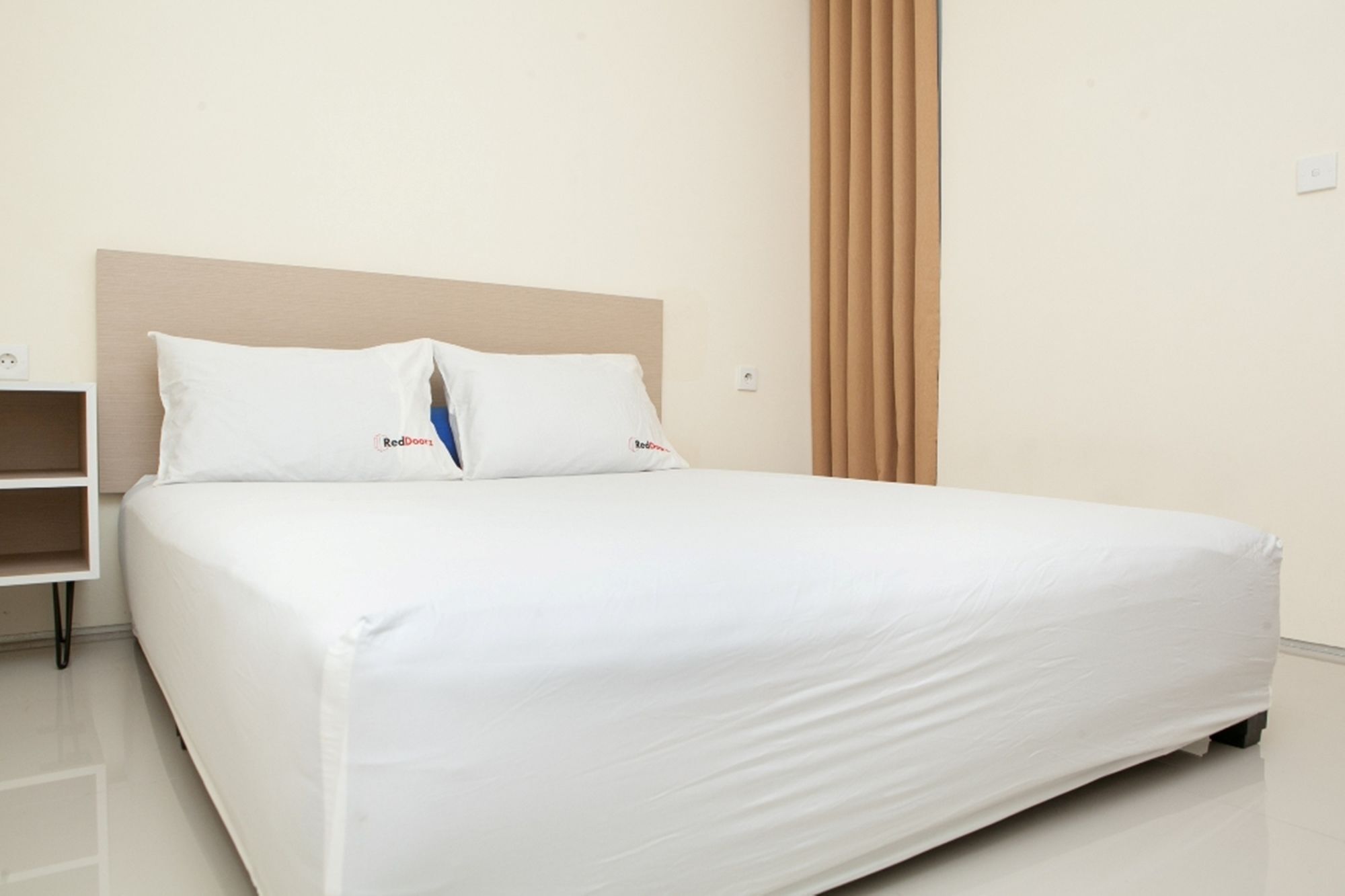 Reddoorz Near Maranatha University 3 Bandung Bagian luar foto