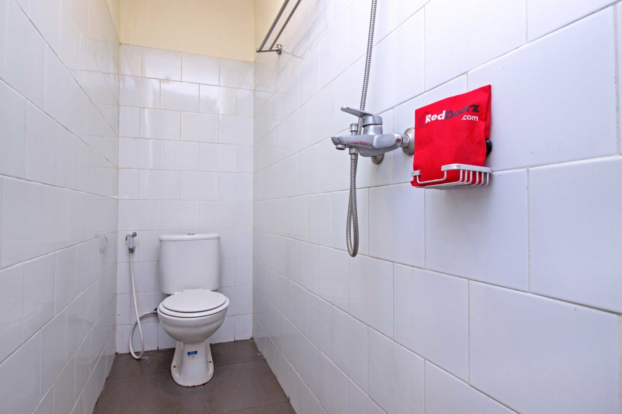 Reddoorz Near Maranatha University 3 Bandung Bagian luar foto